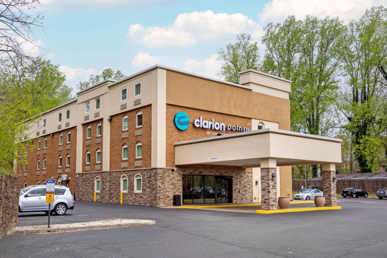 Clarion Pointe Charlottesville Bagian luar foto